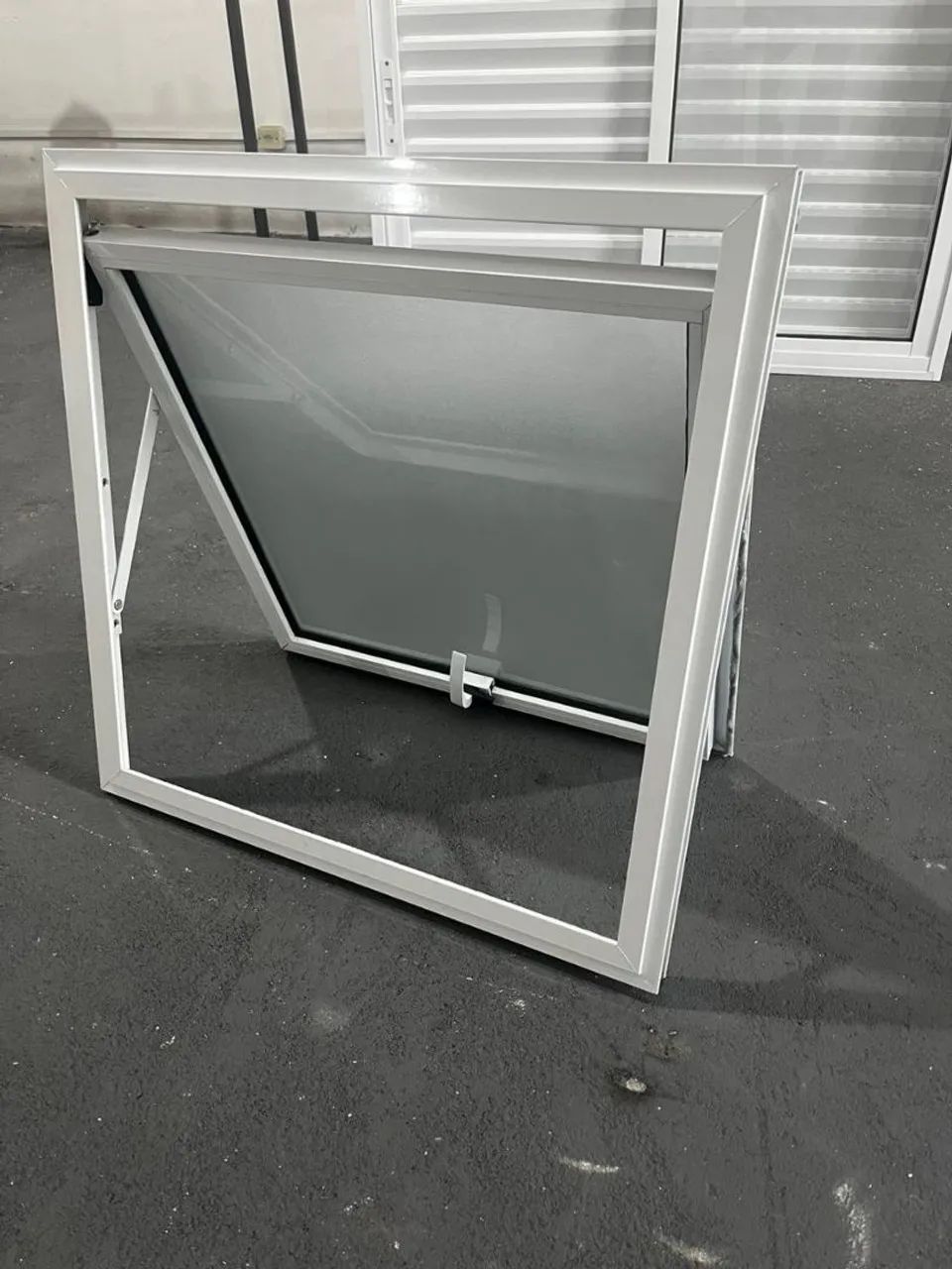 Basculante 80x80, Linha Suprema - Branco - Foto 2