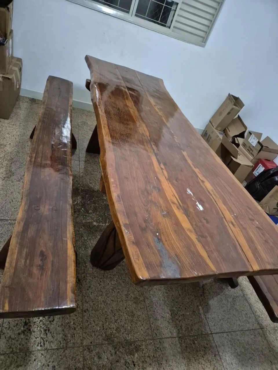 Mesa de madeira maciça  - Foto 2