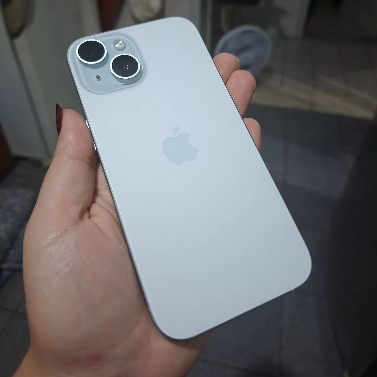 Iphone 15 Azul 128GB, 5G, entrada USB-C  - Foto 2