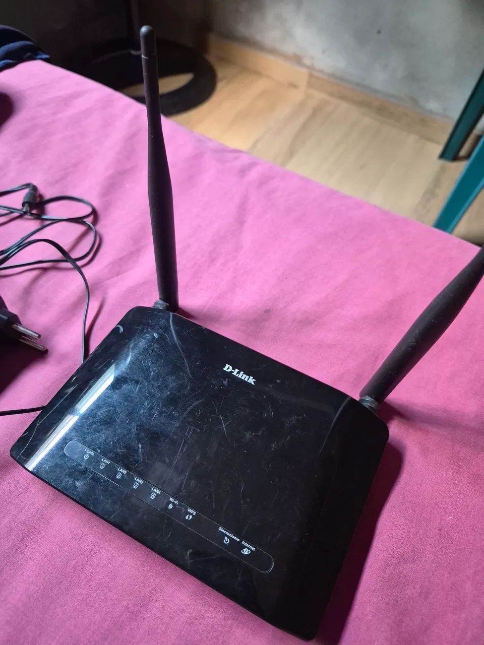 Vendo Modem Roteador Wi-Fi D-Link 2 Antenas - Foto 2