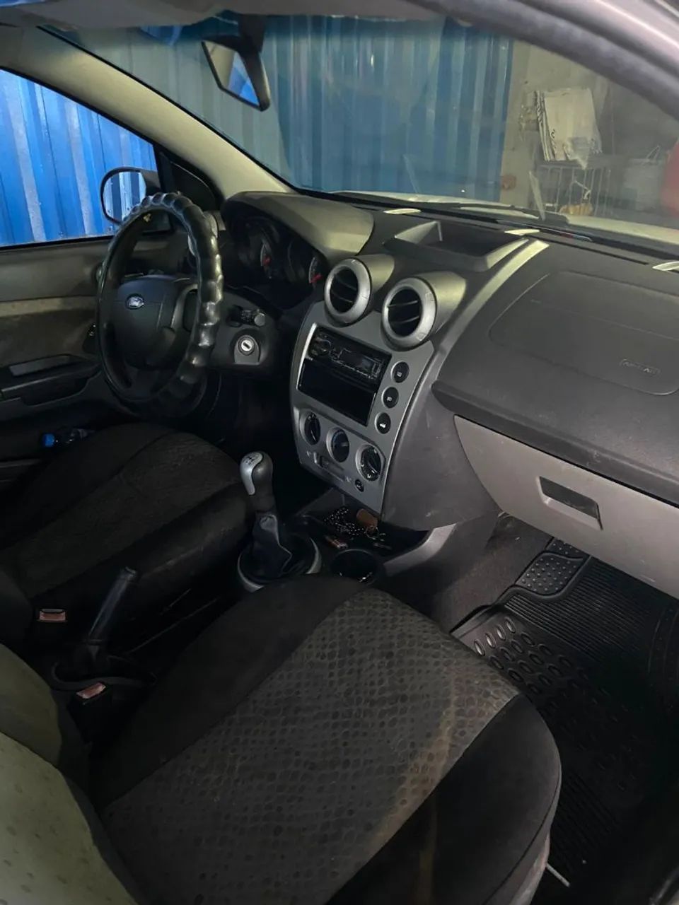 Ford Fiesta 1.6 16V Flex Mec. 5P 2014 - Foto 4
