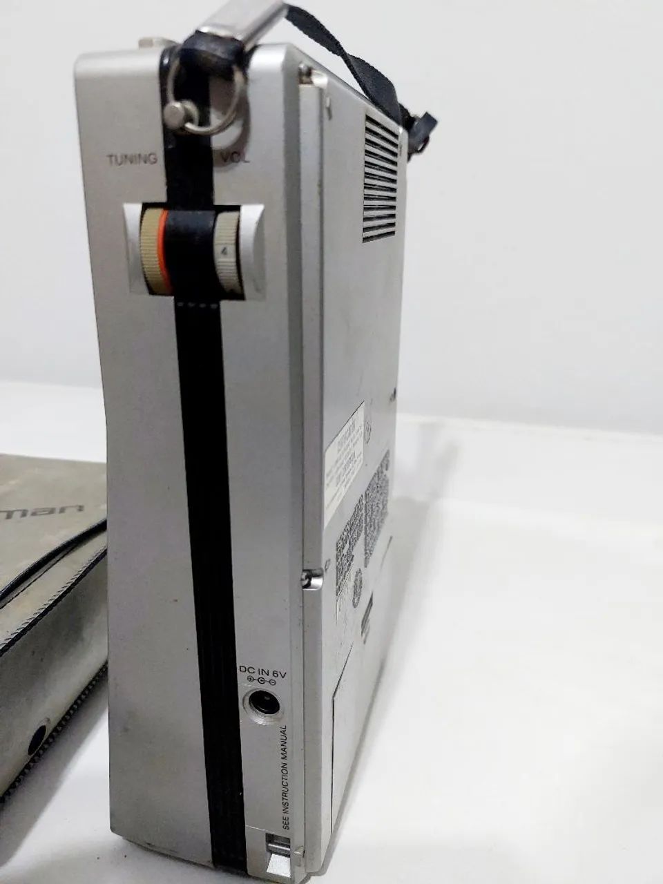 Mini TV Sony Watchman raridade - Foto 3
