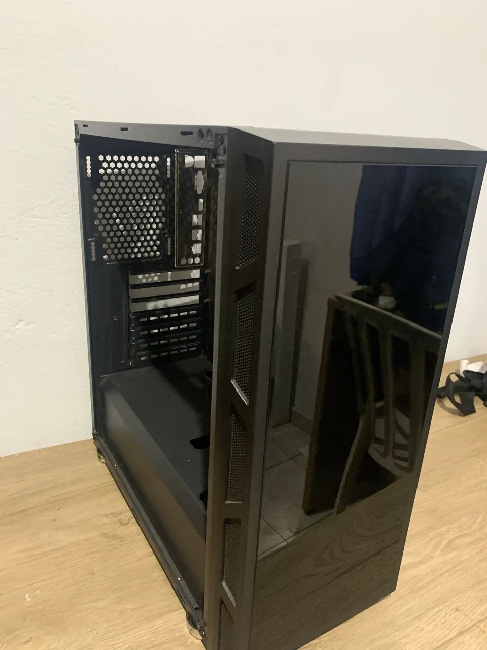 Vende-se gabinete simples 