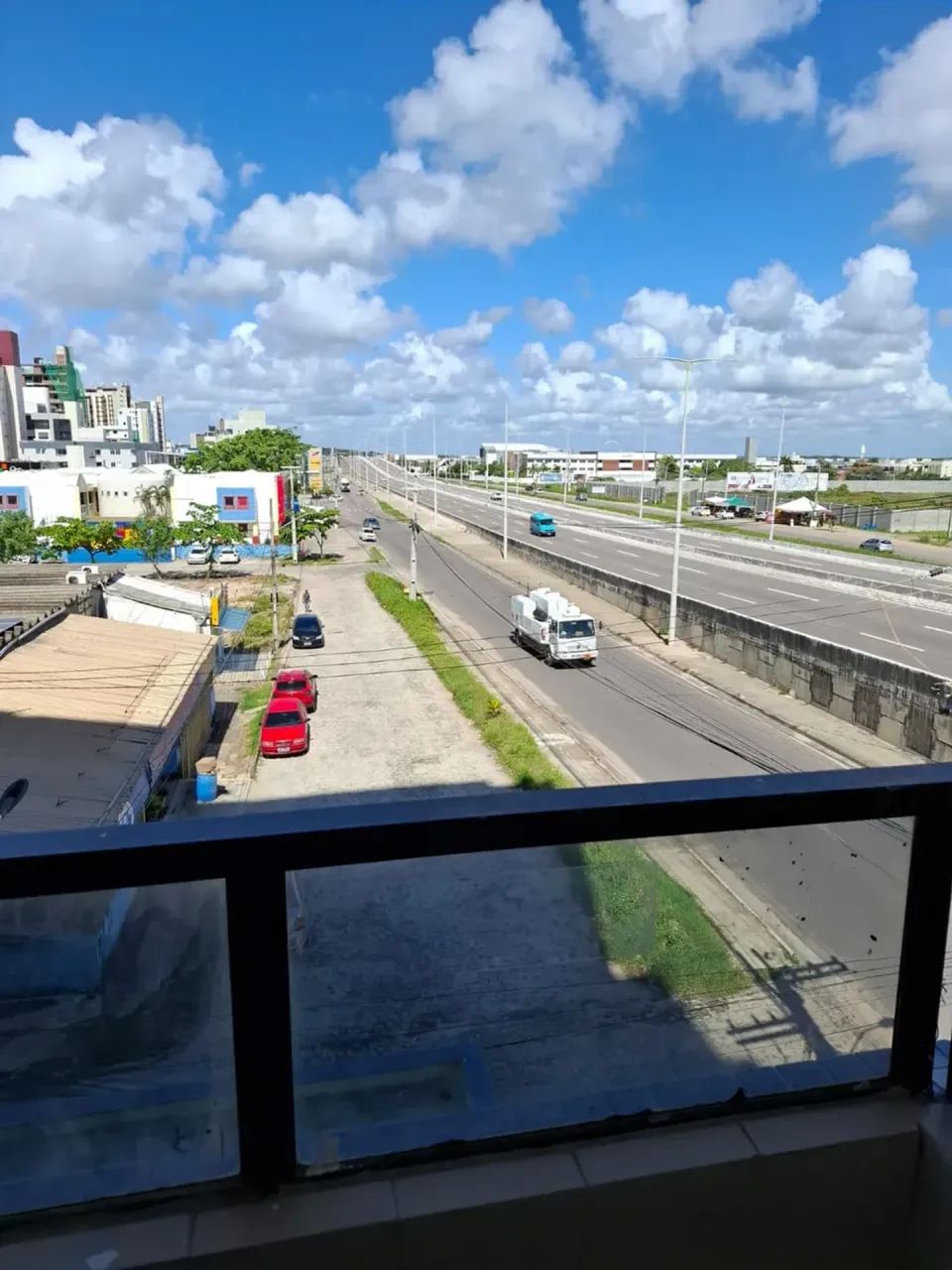 Apartamento em Intermares C/110m² 3 Quartos, 1 Suíte, Varanda, 01 Vaga C/DCE - Foto 5