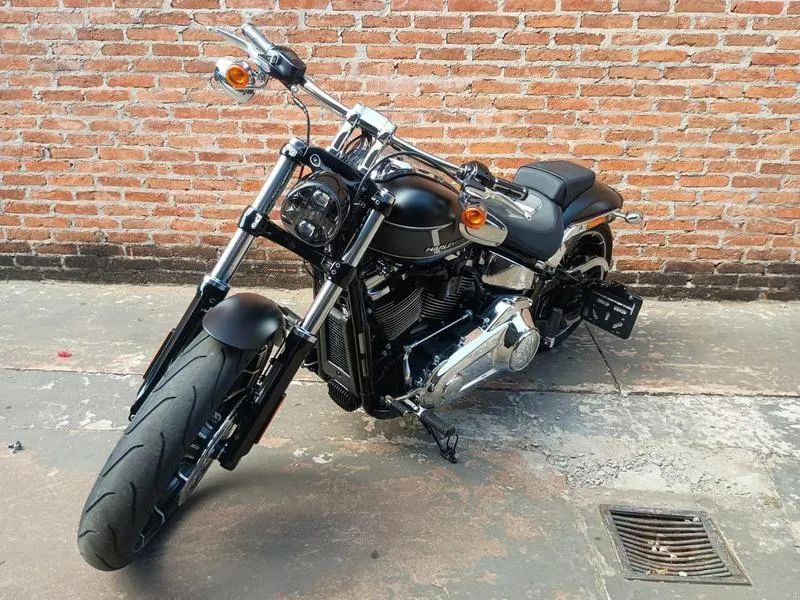 HARLEY-DAVIDSON SOFTAIL BREAKOUT 2023 - Foto 4