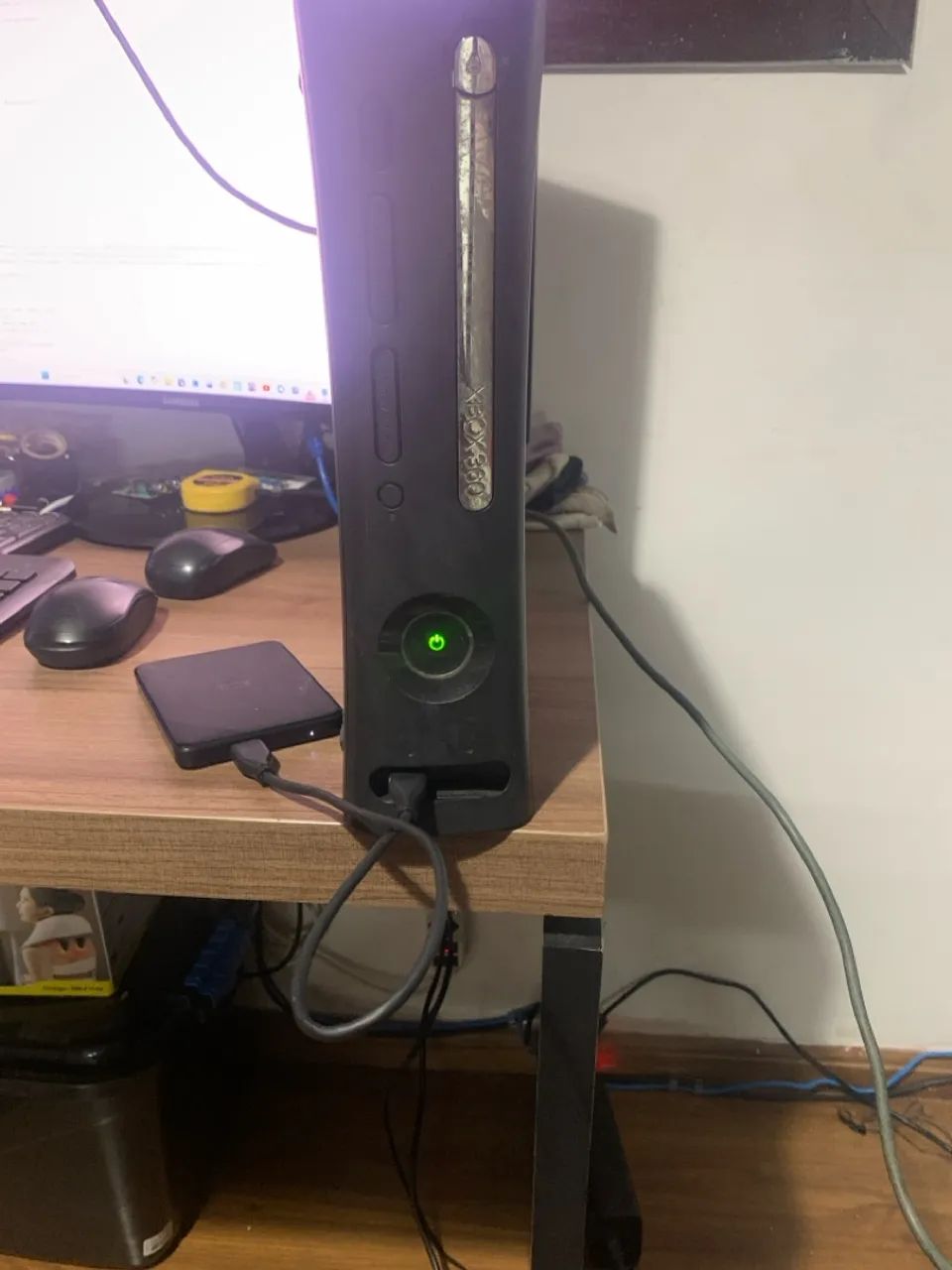 XBOX 360 FAT COM AURORA TROCO EM PS1 FAT OU WII