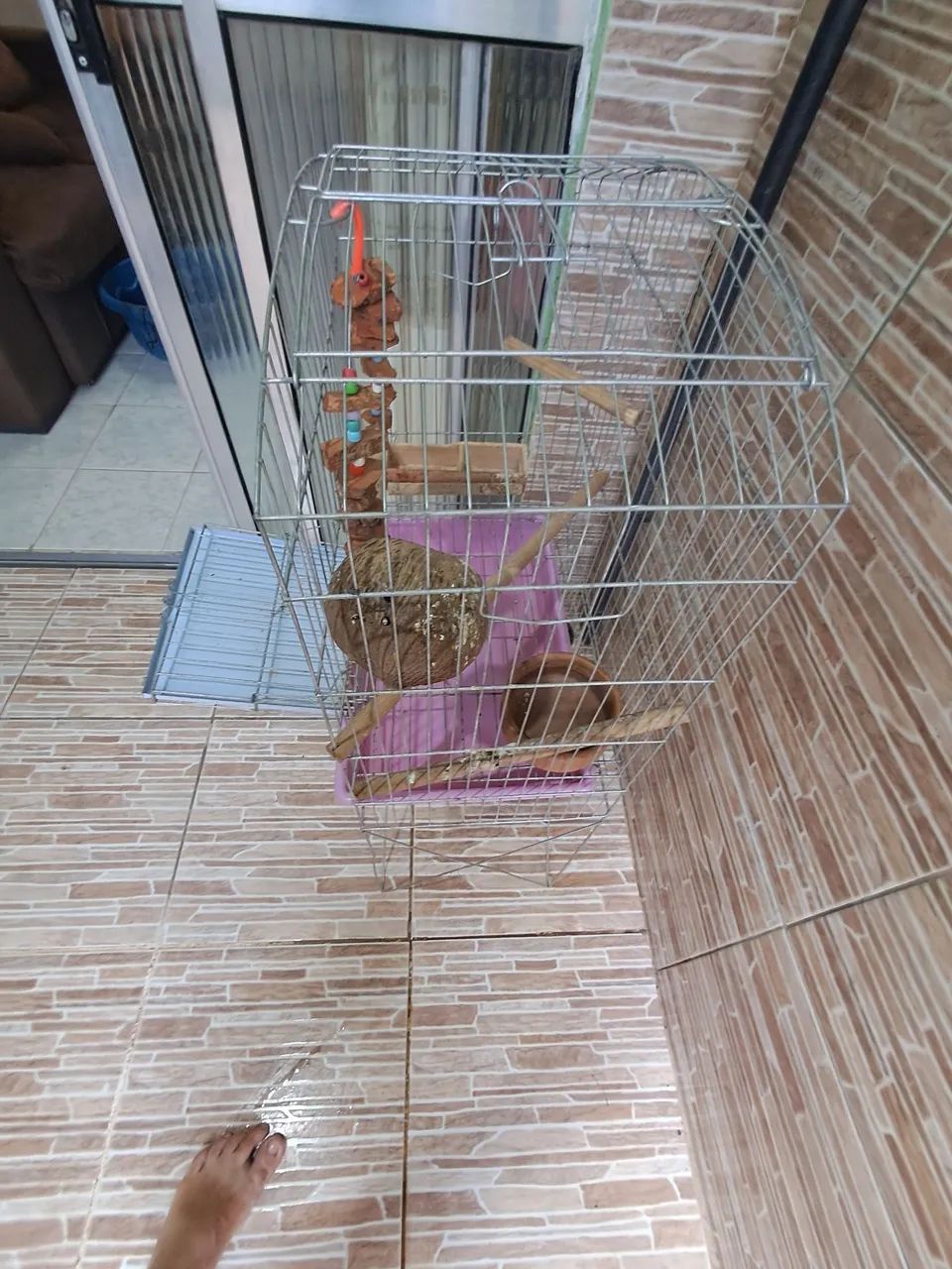 Vendo viveiro para pássaros 