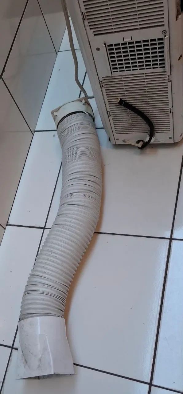 VENDO AR CONDICIONADO PORTÁTIL GREE COMPLETO TUDO FUNCIONANDO  - Foto 6