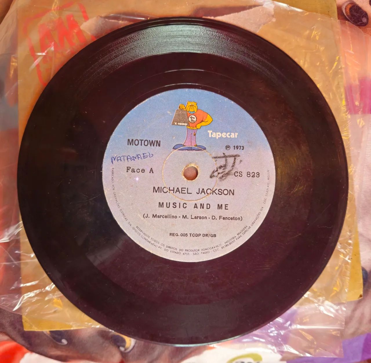 Compacto Music and Me - Michael Jackson - Foto 2