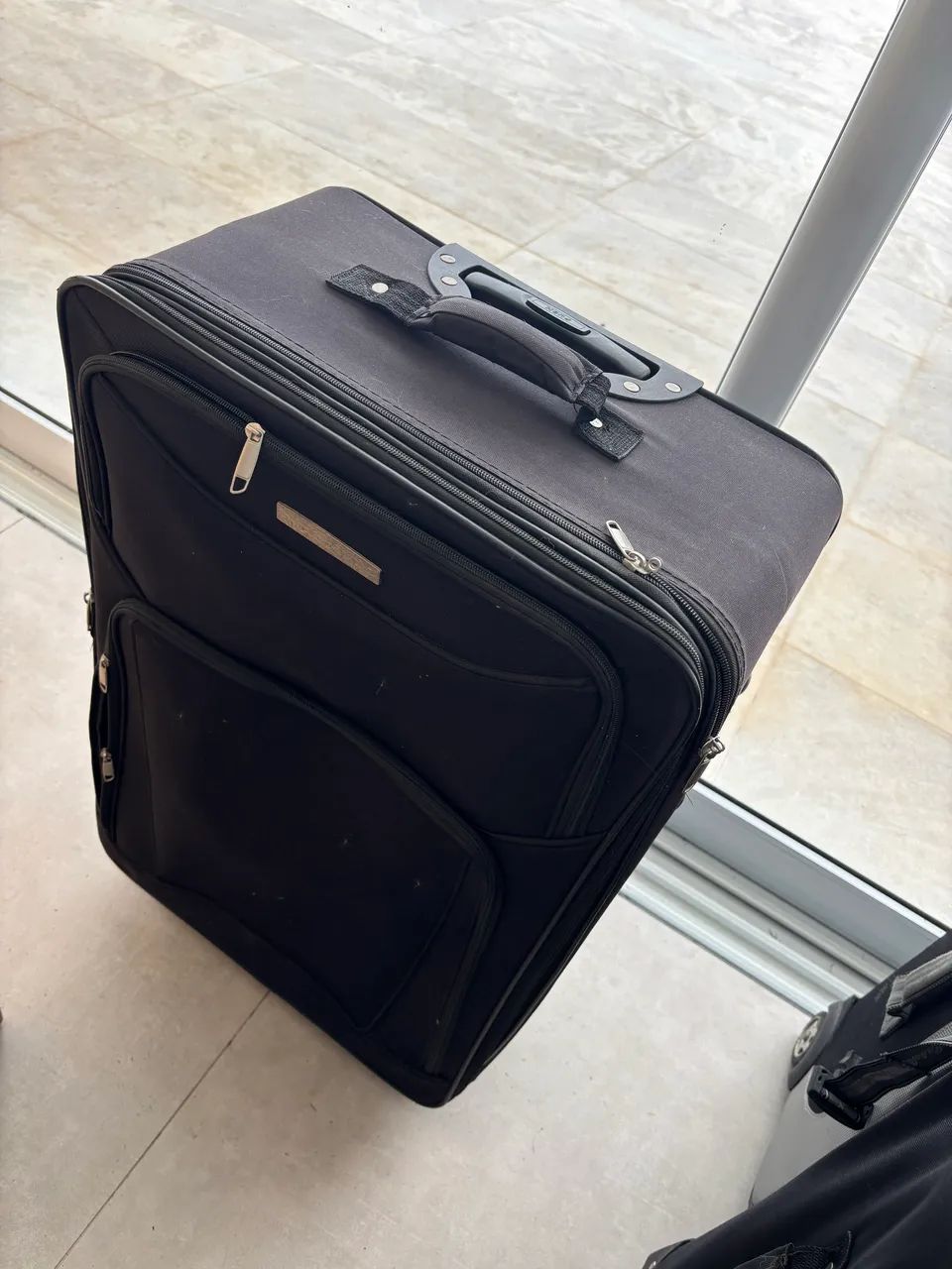 Vendo malas para viagem usadas exelente  - Foto 2