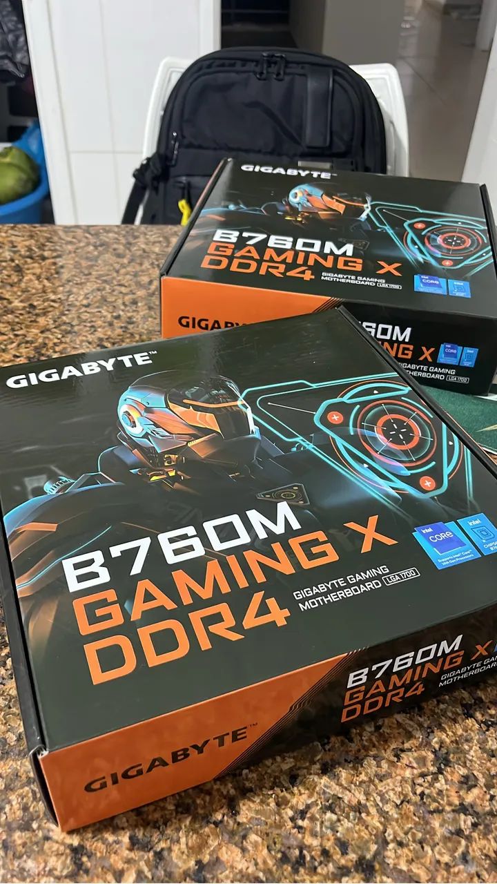 Placa Mãe LGA1700 Giga Byte - Foto 2