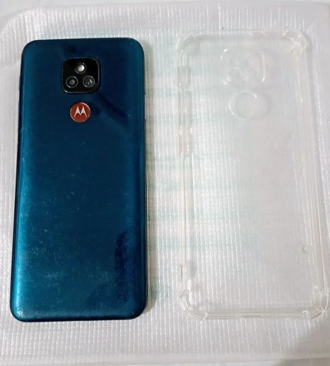 Moto E7 Plus , 64Gb , desbloqueio digital e facial , Funcionando Perfeitamente - Foto 2