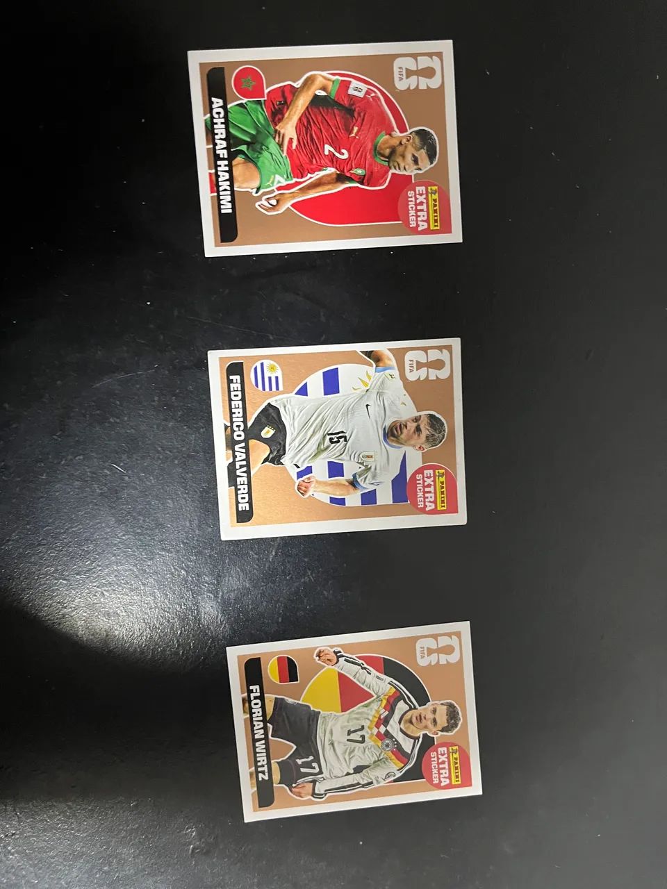 CONJUNTO 3 FIGURINHAS EXTRA STICKERS BRONZE