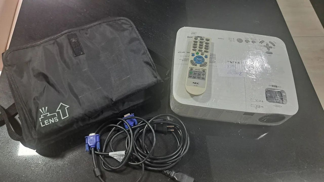 PROJETOR NEC V260R 