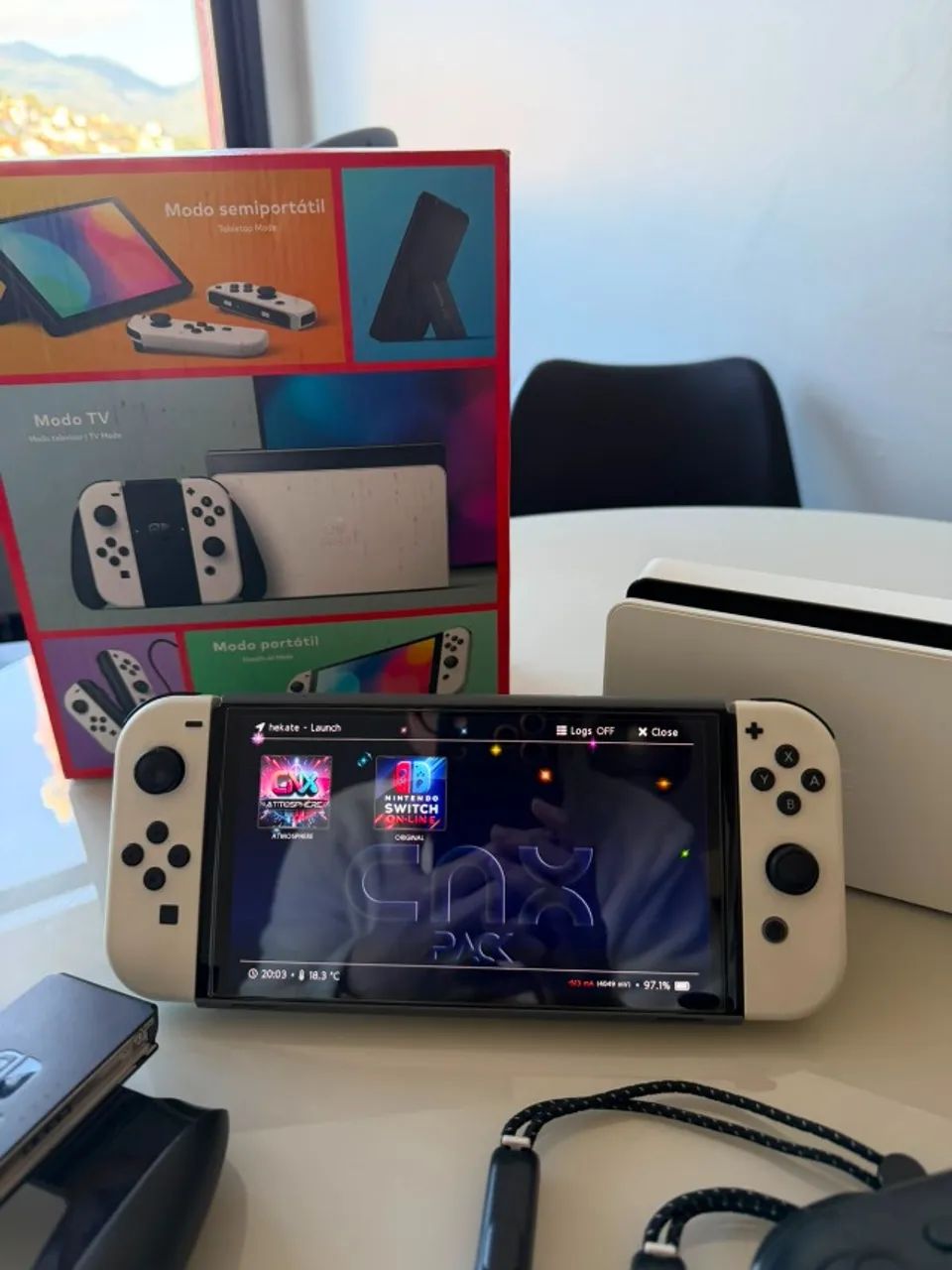 Nintendo Switch OLED Branco Desbloqueado com caixa - Foto 2