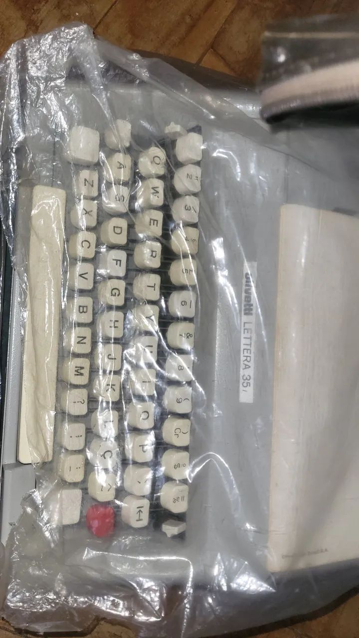 Olivetti Lettera 35 impecável 