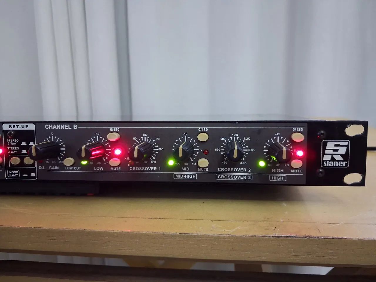 Crossover Staner Crossfour XM  - Foto 2