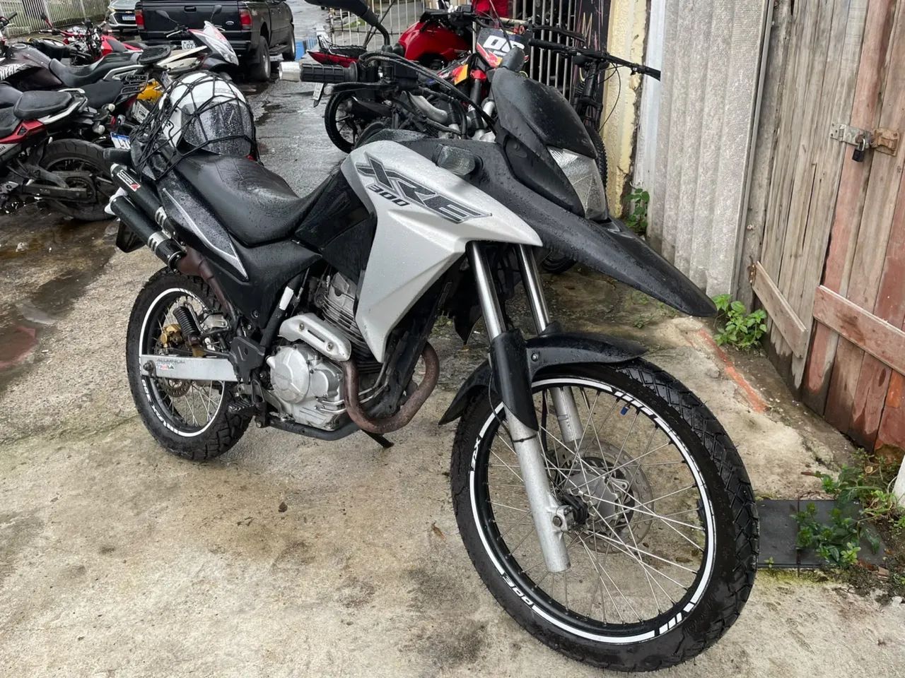 XRE 300 Flex 