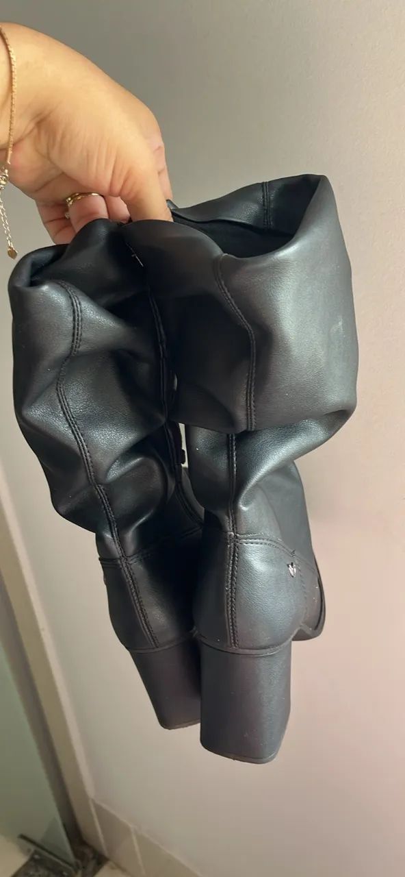 Bota feminina 