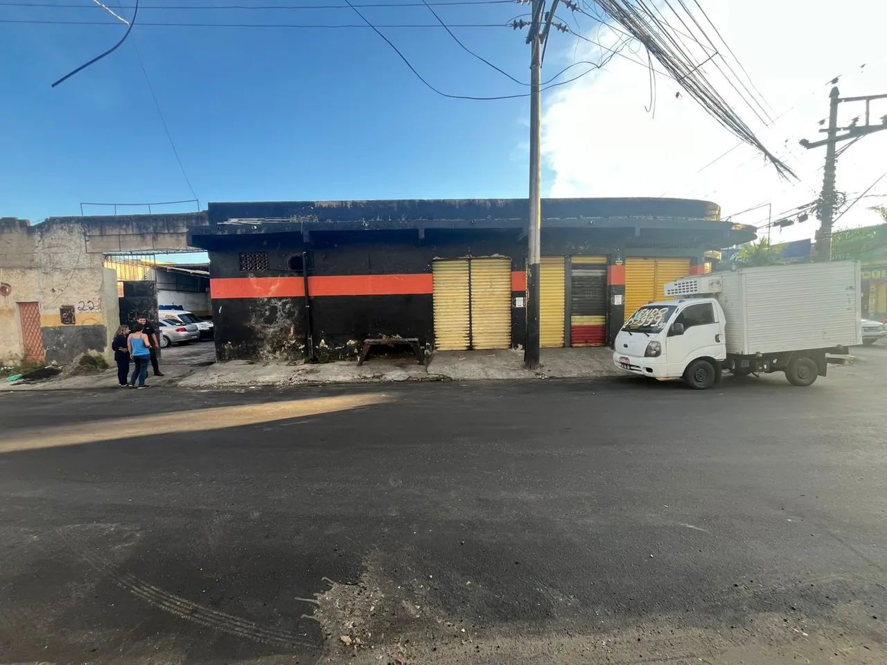 Vendo ou alugo 1 loja e 1 galpao Nova Iguaçu  - Foto 3
