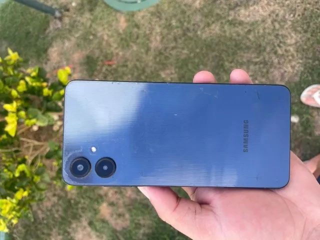 ? Samsung Galaxy A06 - Ótimo Estado!   - Foto 2