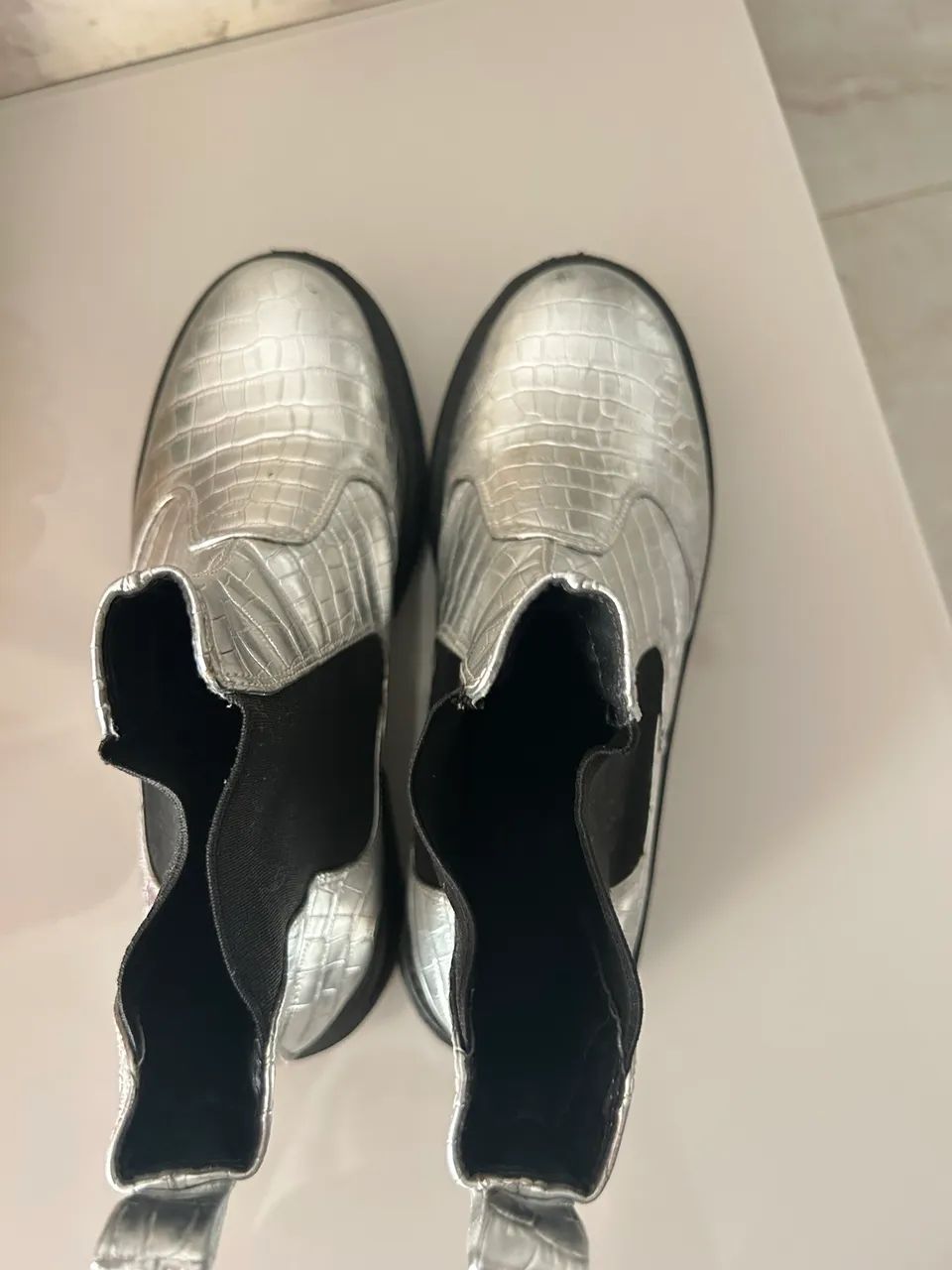 Bota Metálica Plataforma  - Foto 3