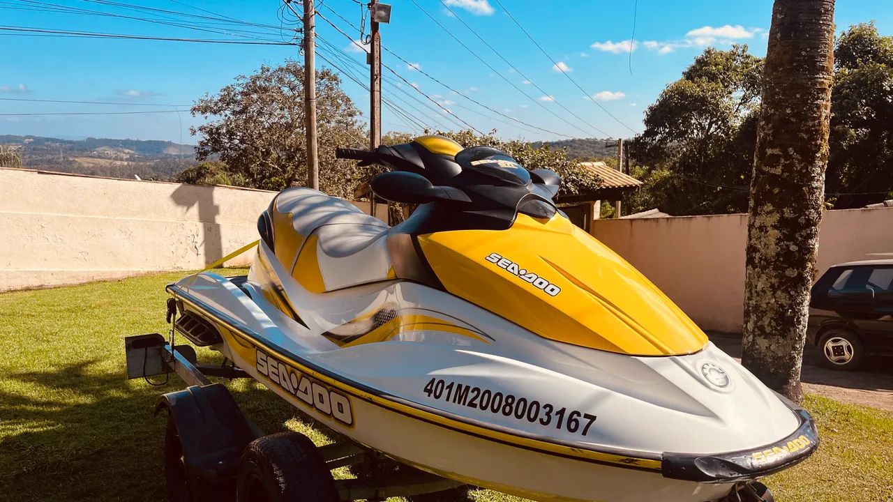 Jet SKY SEA DOO GTI 130