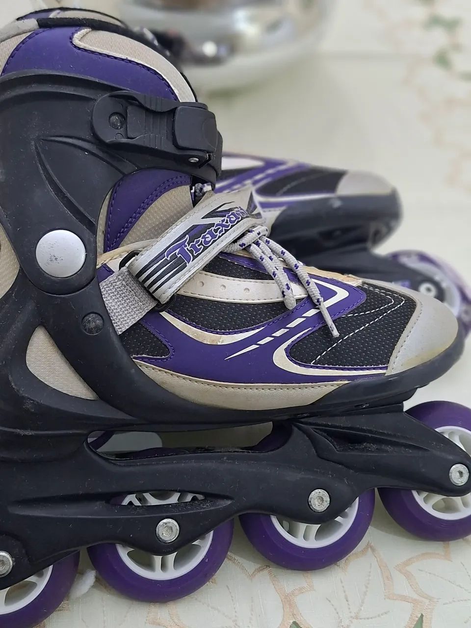  Patins+ equipamento de proteção  - Foto 2
