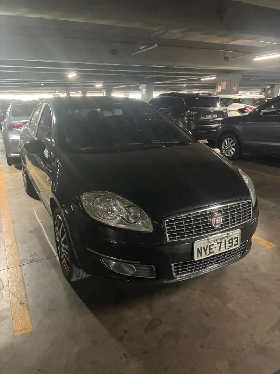 Fiat Linea Absolute 1.9/1.8 Flex Dualogic 4P 2012