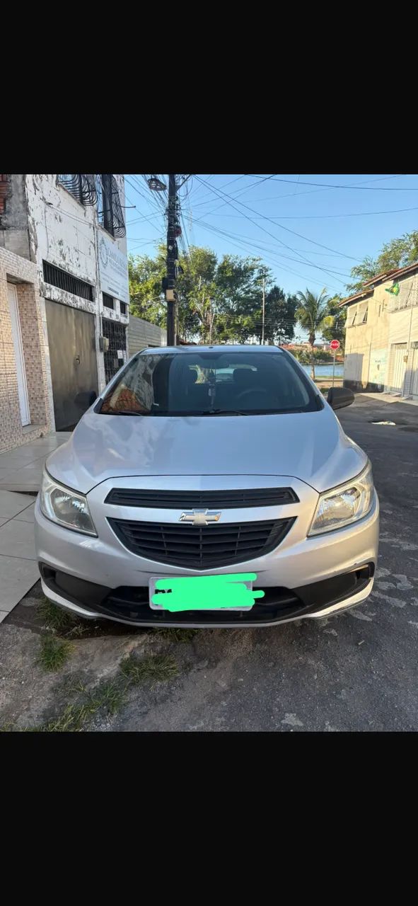 Chevrolet Onix ONIX HATCH Joy 1.0 8V Flex 5p Mec. 2018
