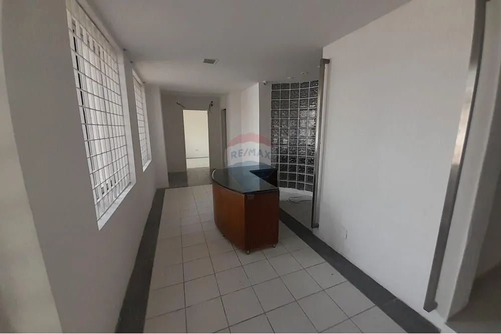 Oportunidade Imperdível: Imóvel Comercial Reformado - Foto 4