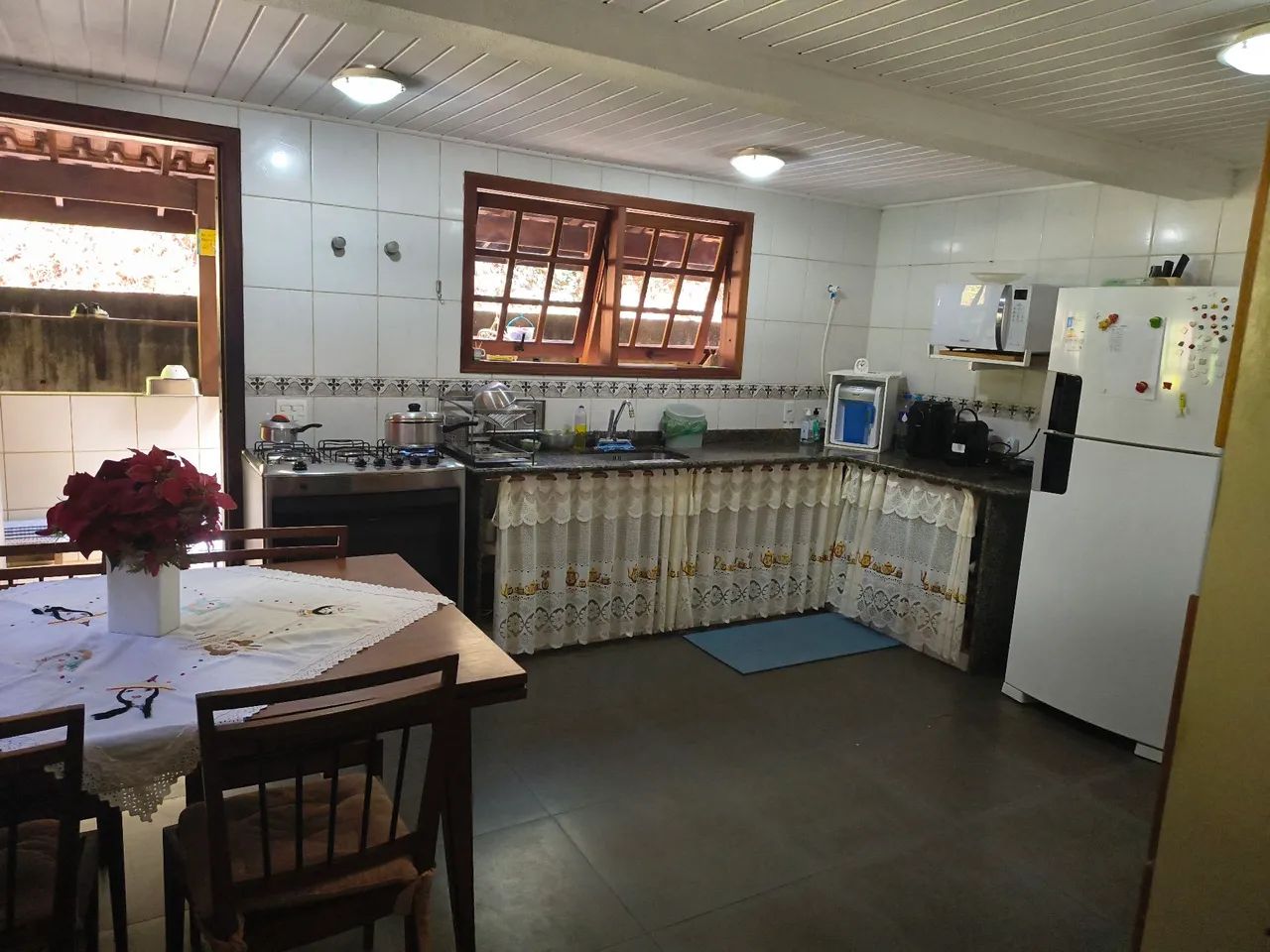Nogueira - Casa em Rua Nobre com 4 quartos ! - Foto 3