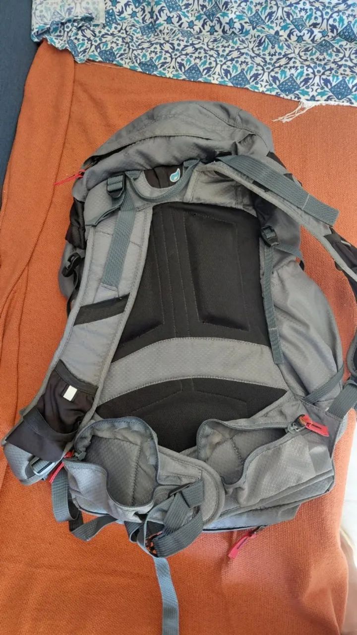 Mochila Crampon 36 Litros - Trilhas e Rumos - Foto 6