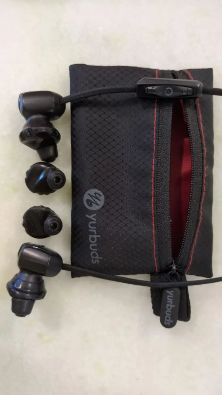 Fone Bluetooth esportivo Yurbuds com estojo e adaptadores - bateria fraca - Foto 3