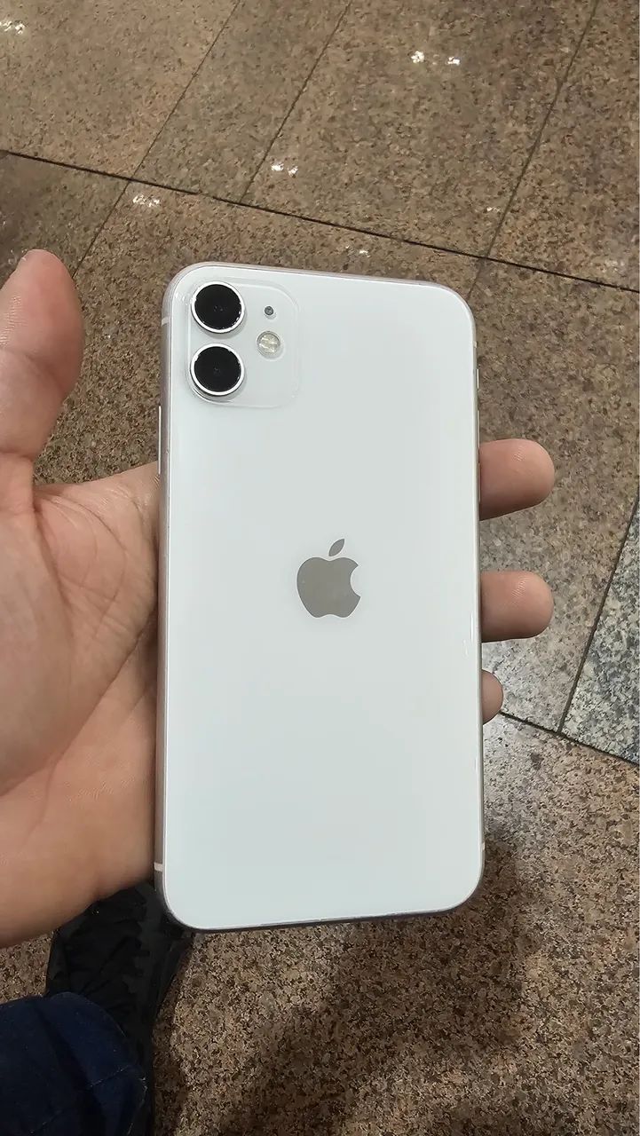 IPHONE 11 - 128 GB - Foto 2