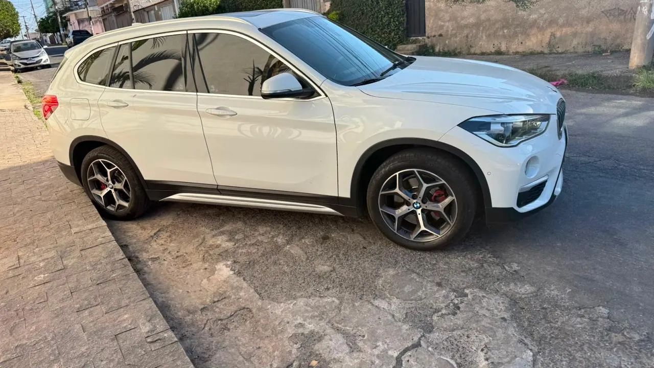 BMW X1 Sdrive 20I X-line 2.0 TB Active Flex 2019