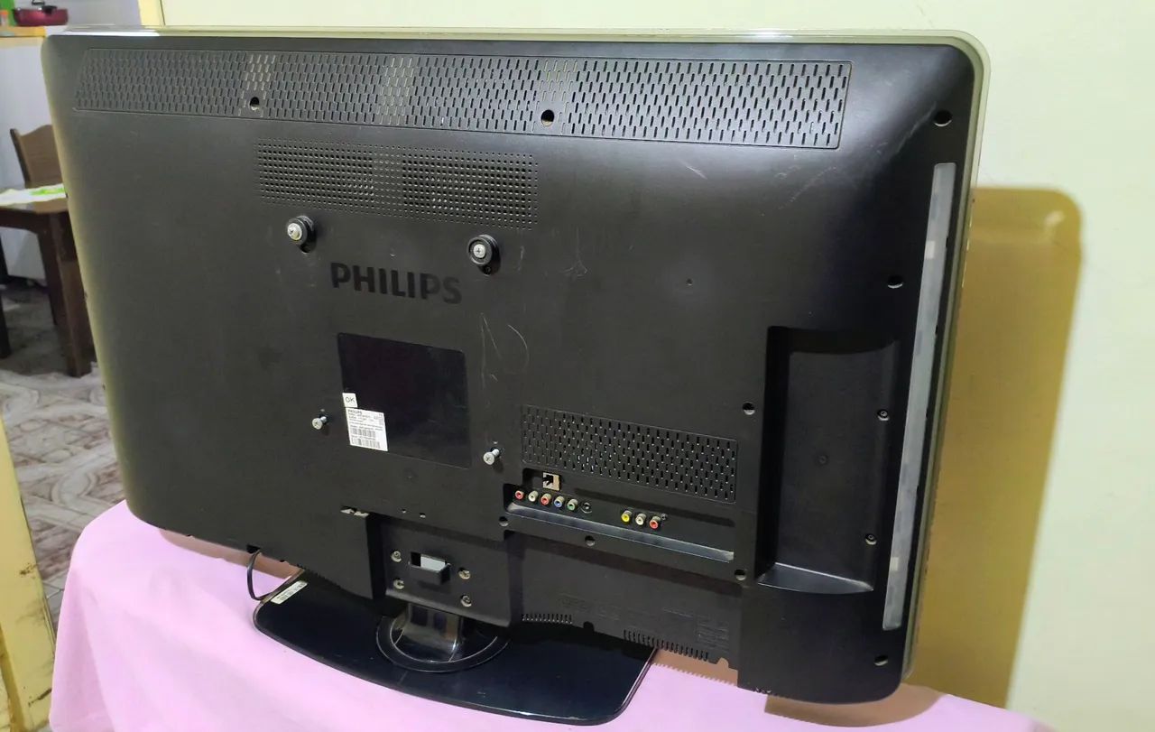 TV Philips 40 - AmbiLight Digital  - Foto 2