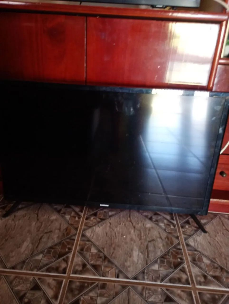 Vendo tv "32" Samsung perfeito funcionamento . - Foto 2
