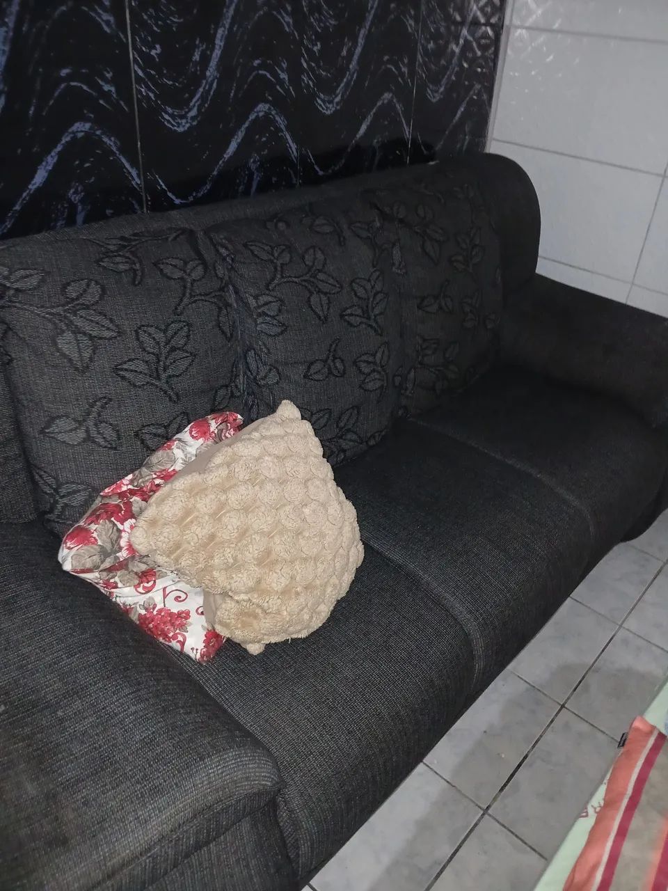 Sofa lindo e confortável  - Foto 4