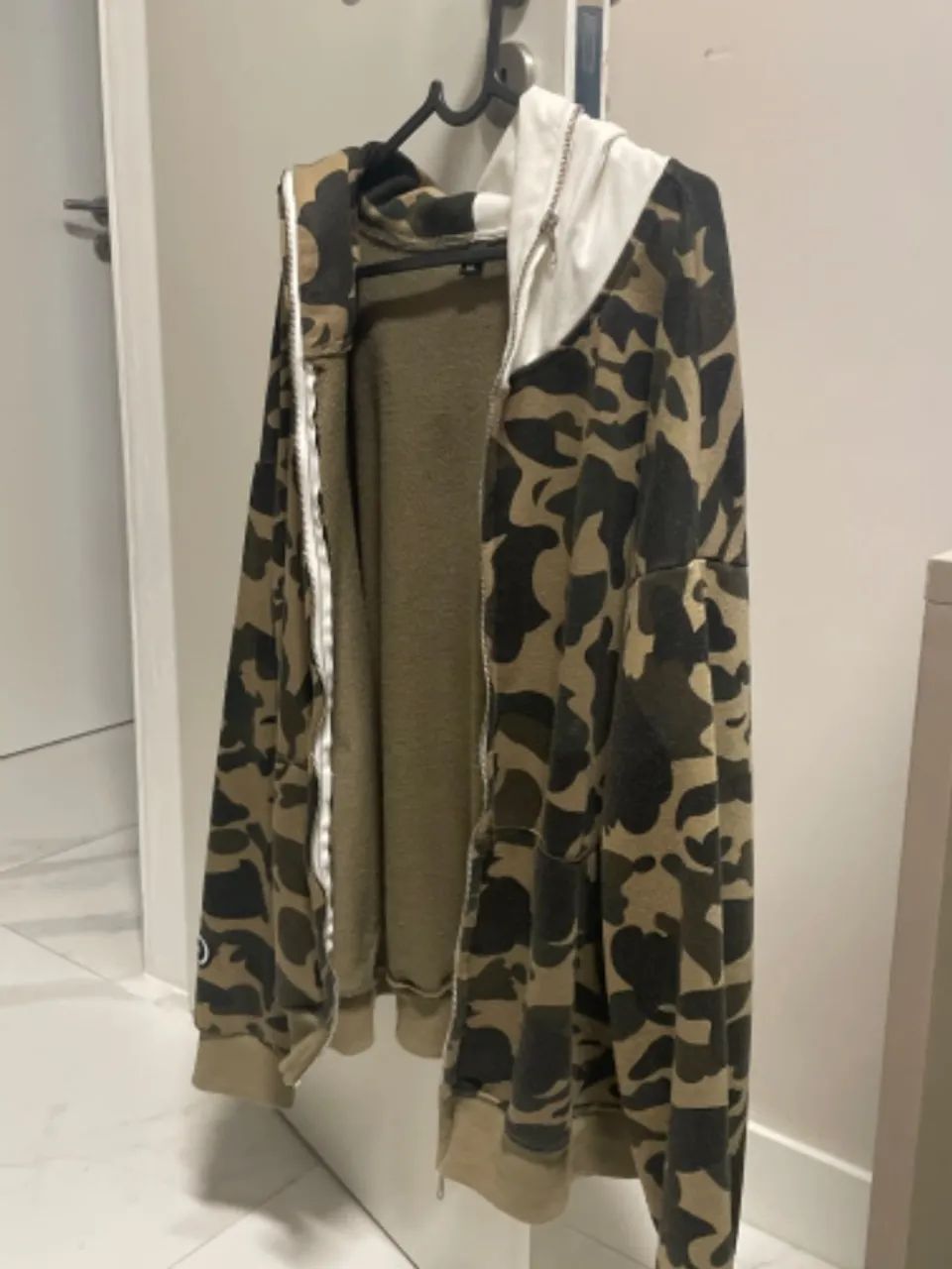 Casaco Camuflado Hello kitty