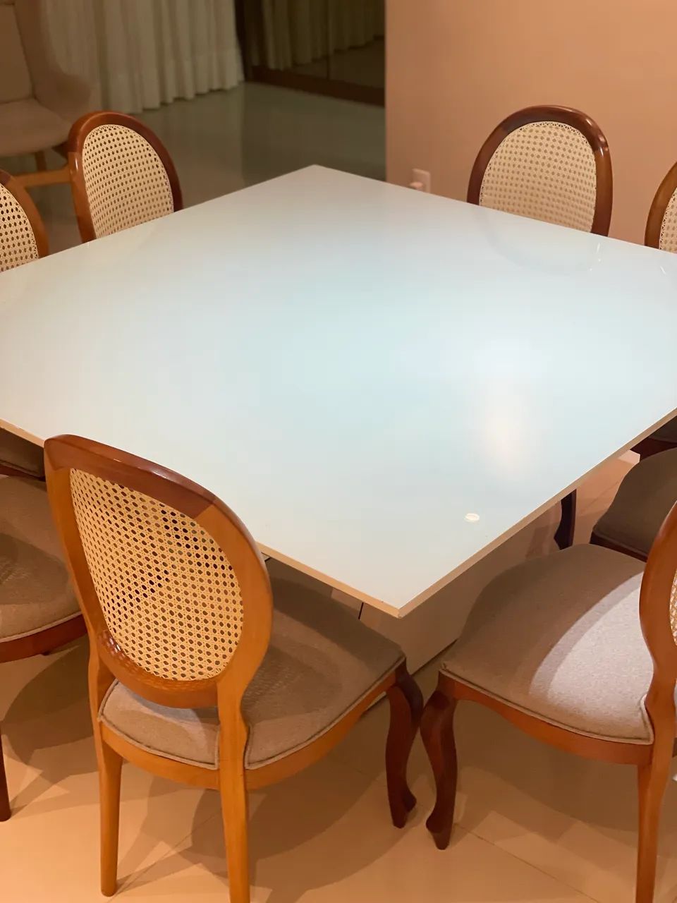 Jogo de jantar com 8 cadeiras - Foto 2