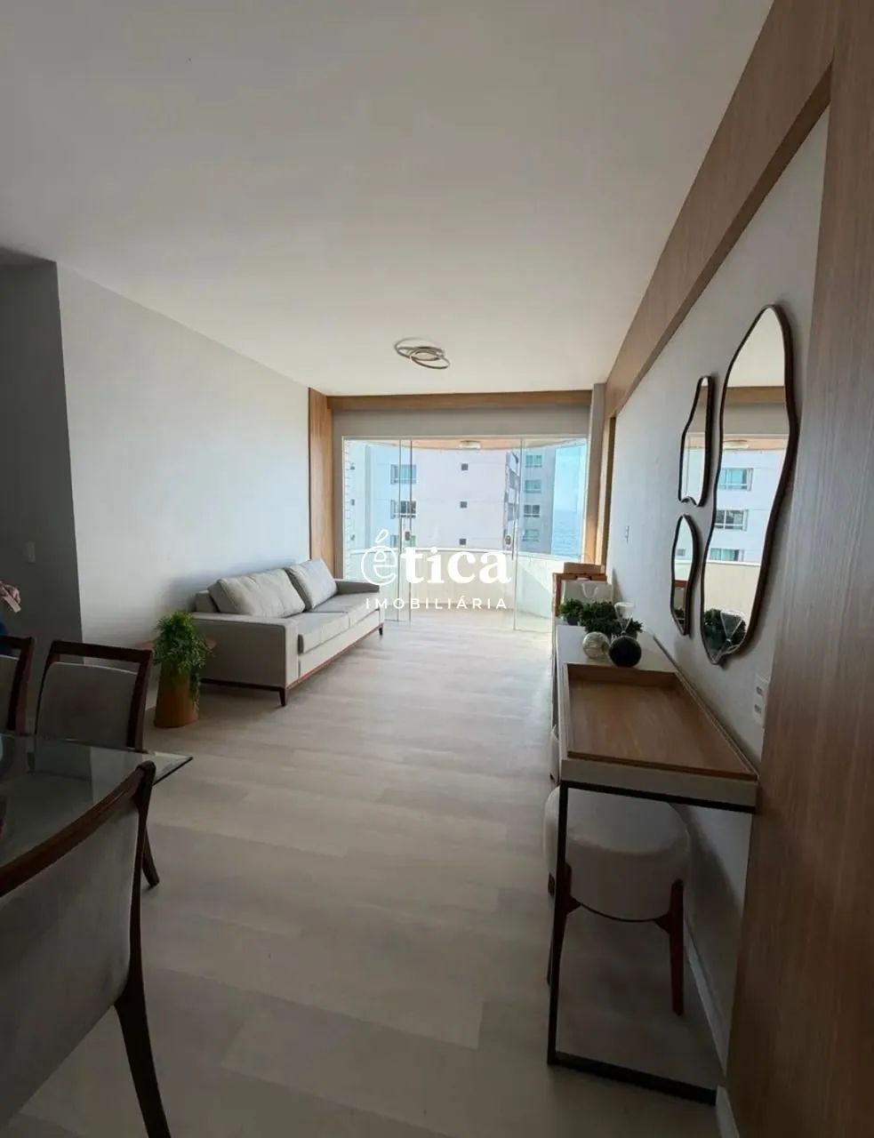 Apartamento na Ponta D'areia com 87m² e 2 quartos sendo 1 suíte