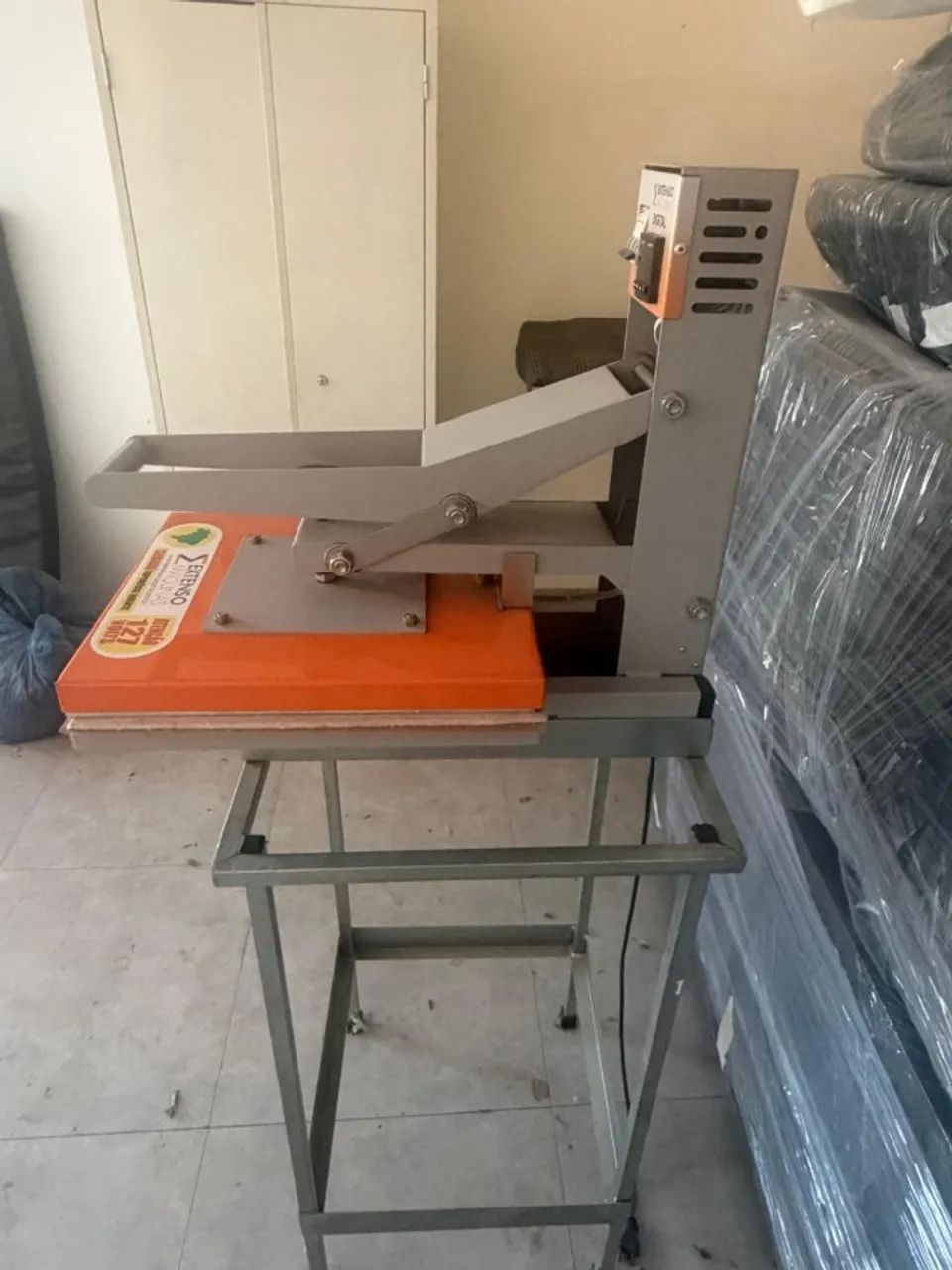 Prensa térmica plana  - Foto 2