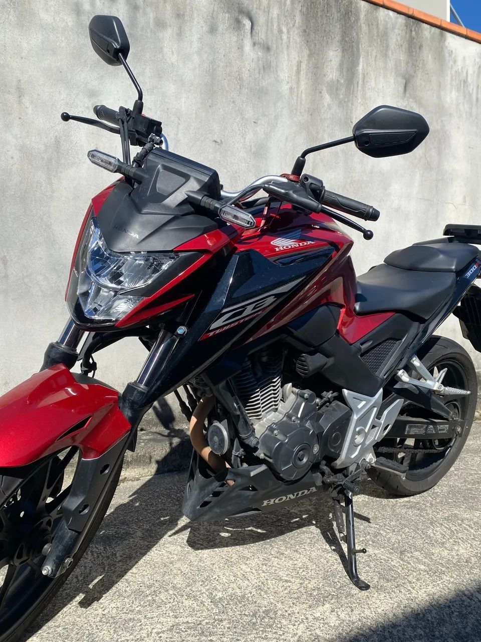 Vendo CB 300f Twister ABS 2025 - Foto 3