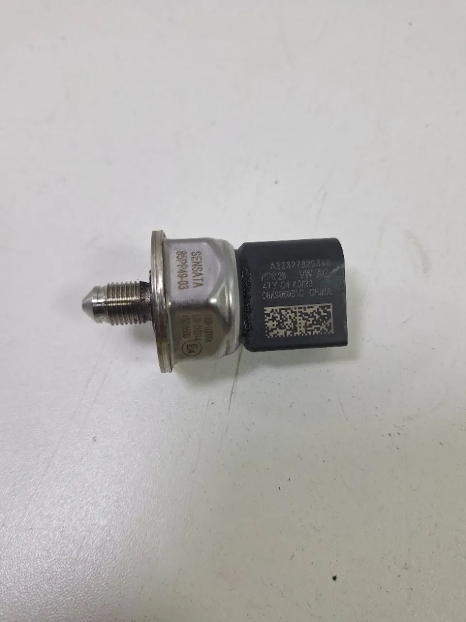 Sensor Pressão Combustível Jetta Gli 2.0 2024 - Foto 2
