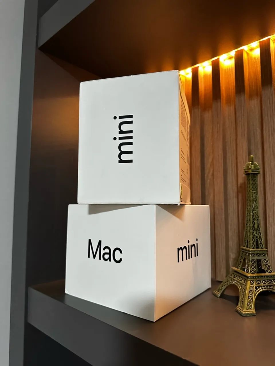 Mac Mini M4 16/256Gb - Lacrado com 1 ano de garantia mundial Apple