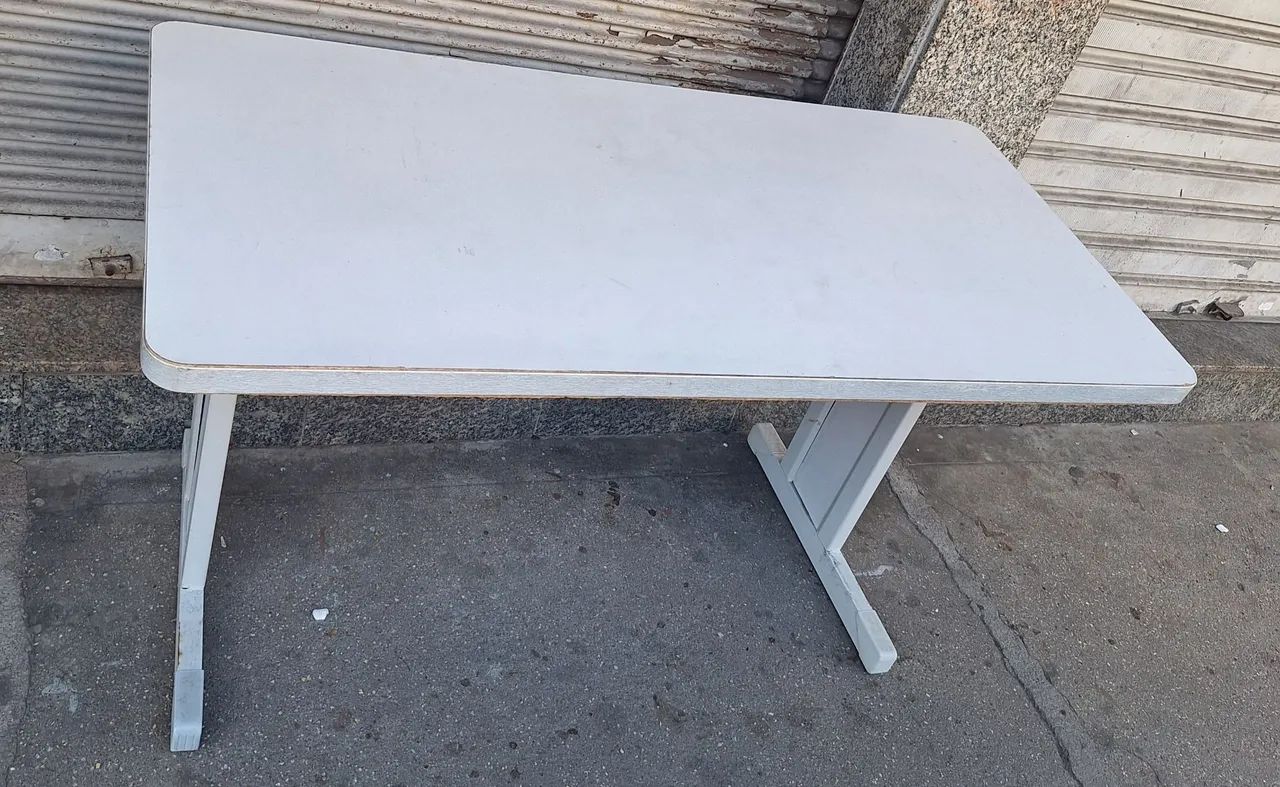 Mesa de escritório. 