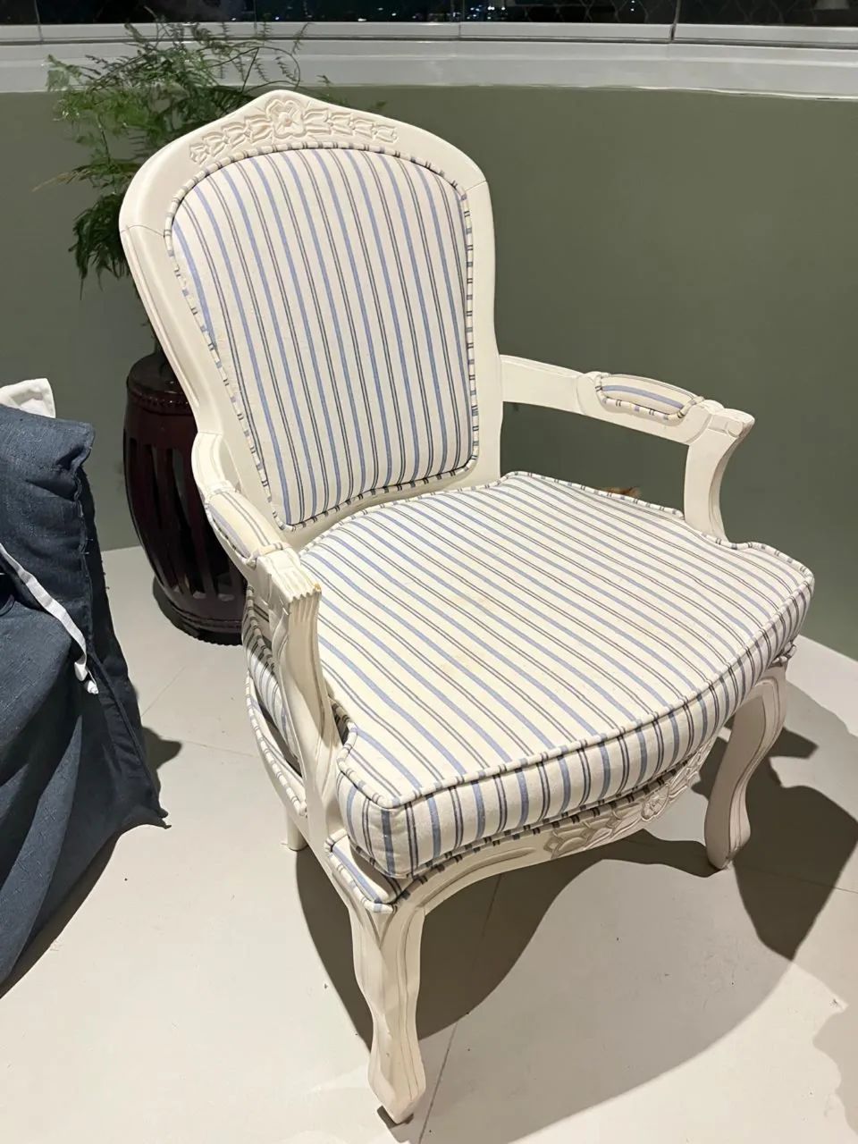 Cadeira provençal estilo clássico francês Luís XV - Foto 2