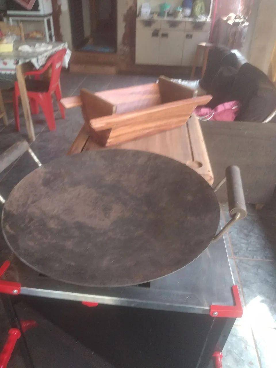 Carrinho a gás com tacho e tábua de carne - Foto 4