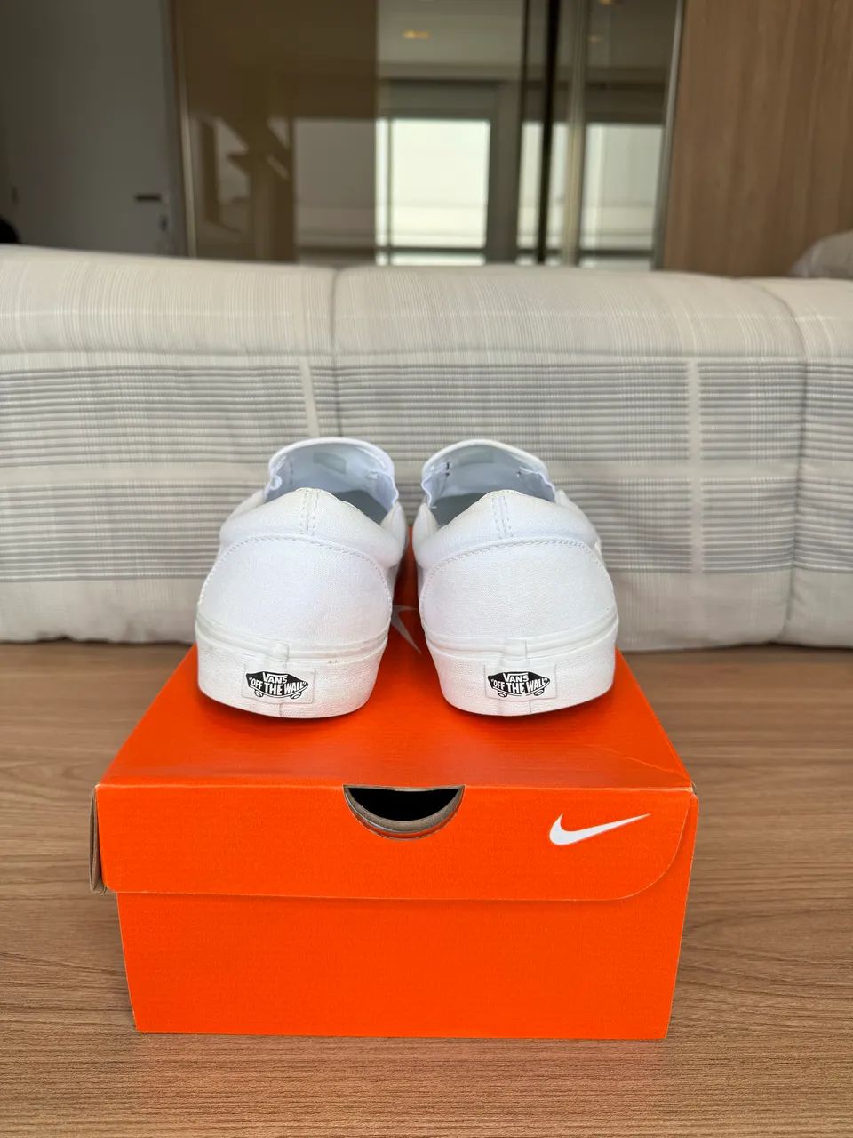 TÊNIS VANS SLIP-ON BRANCO - Foto 4